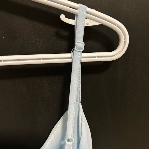 Baby blue dress with adjustable straps - Picture 3 of 4